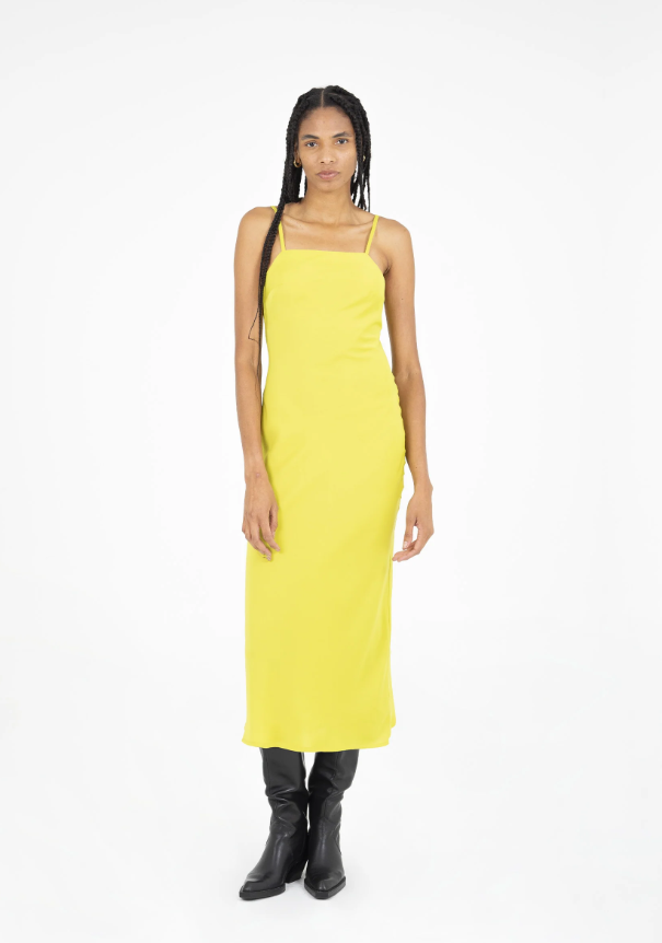 Jennifer dress Green - Carmen Says