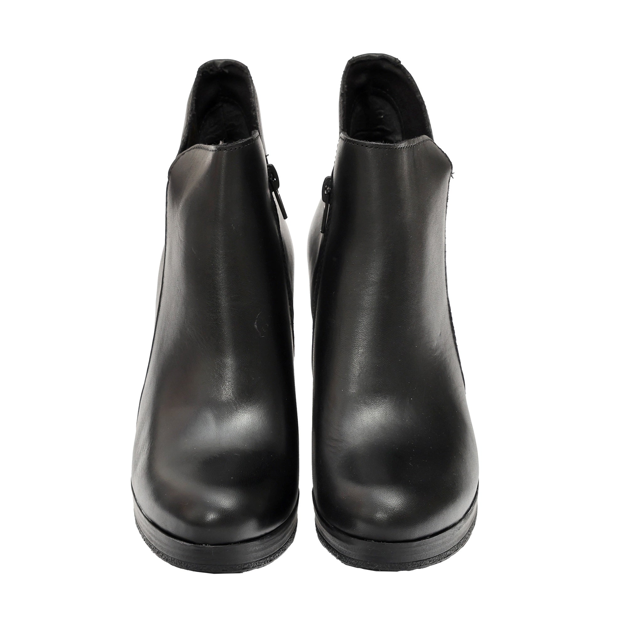 Tronchetto in Vera Pelle con Tacco e Plateau Nero