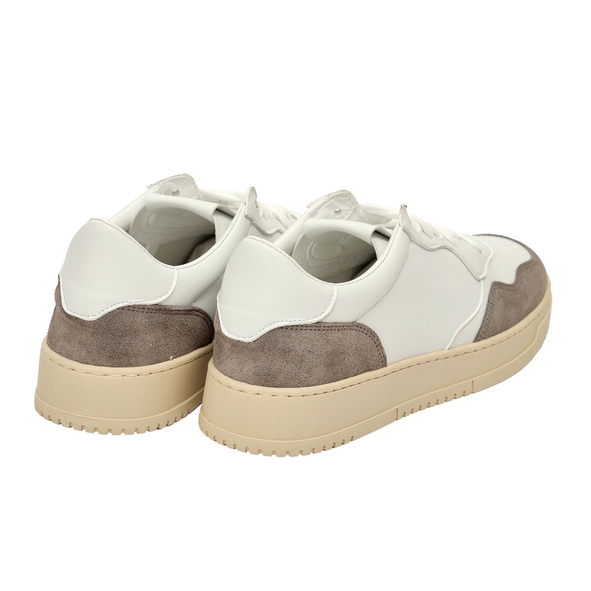 Sneakers in pelle con inserti in camoscio Grigio