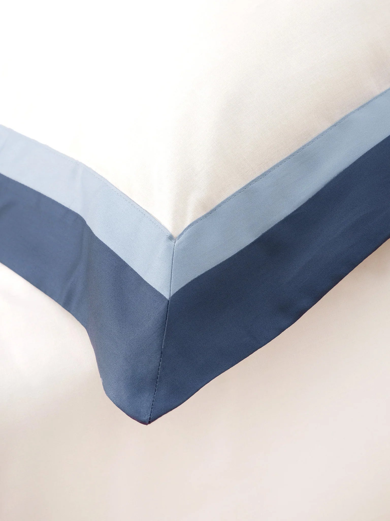 WILLIAM COMPLETO LETTO Avorio/Blu