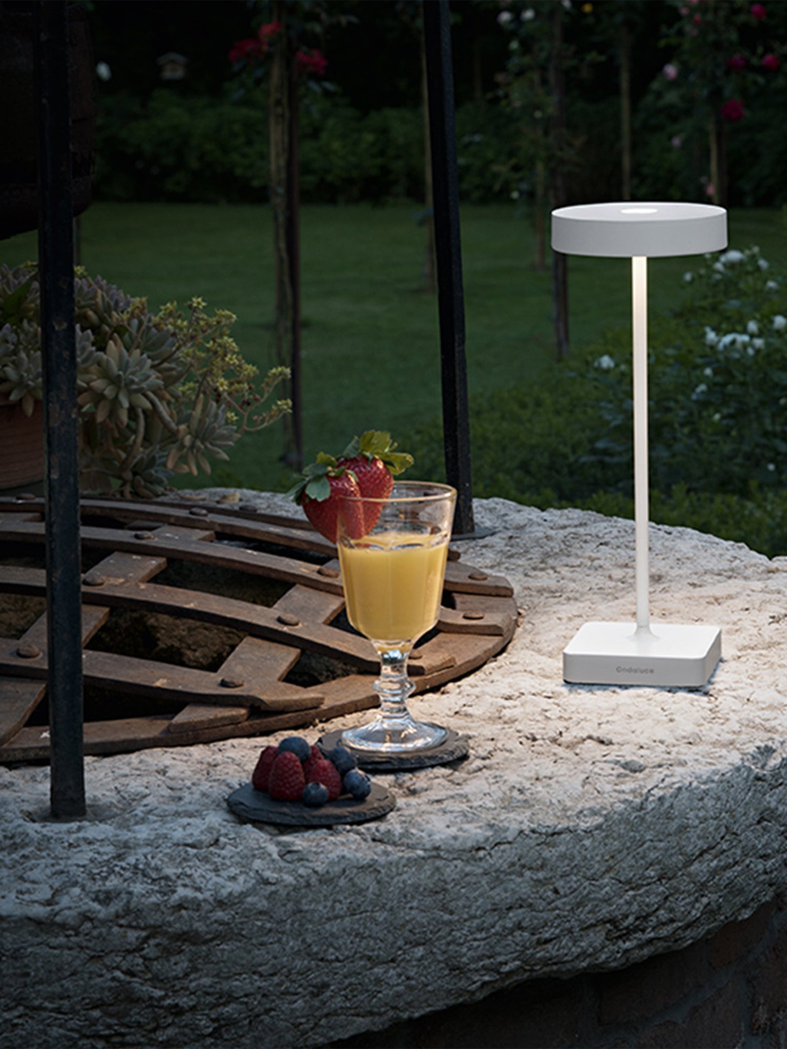 Tap - Lampada Da Tavolo Bianco