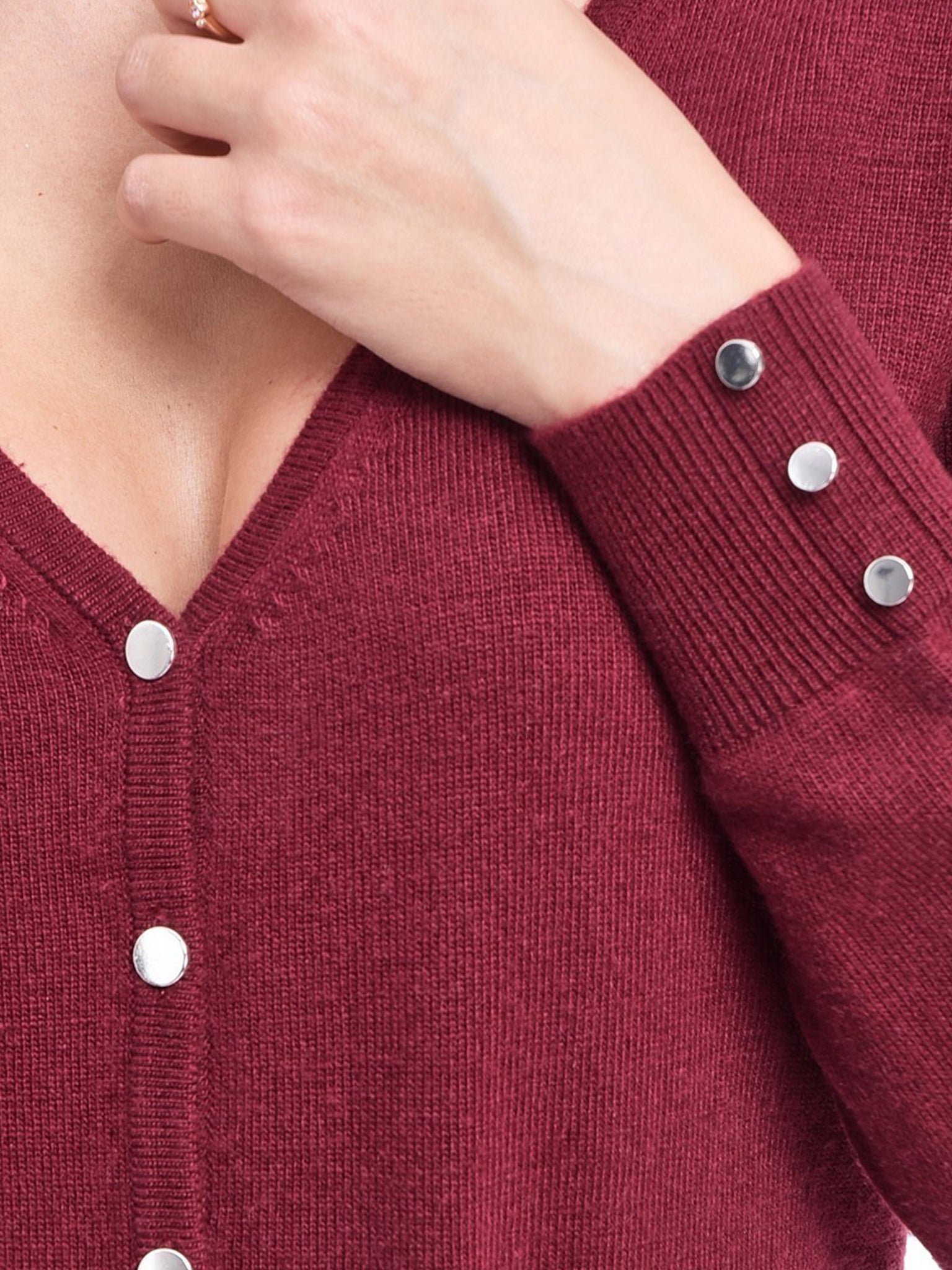 Cardigan Con Scollo a V e Bottoni Argentati Sulle Maniche - Borgogna