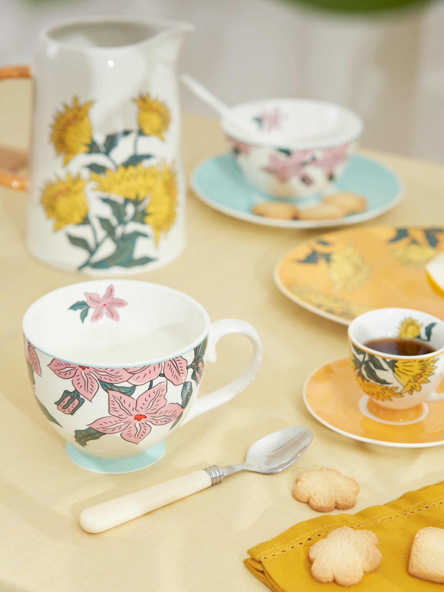 Tazza da colazione con piatto set 2 pezzi Alice azzurro 87889