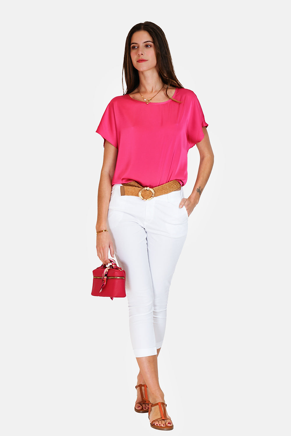 Wide round neck top with short sleeves Fushia