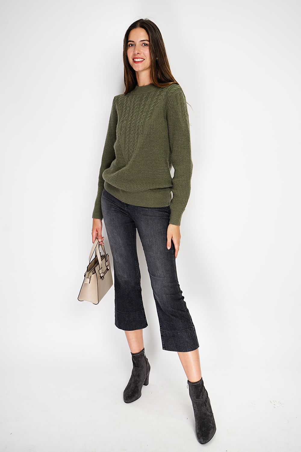 Maglione girocollo a maniche lunghe con torsione sul davanti Cachi