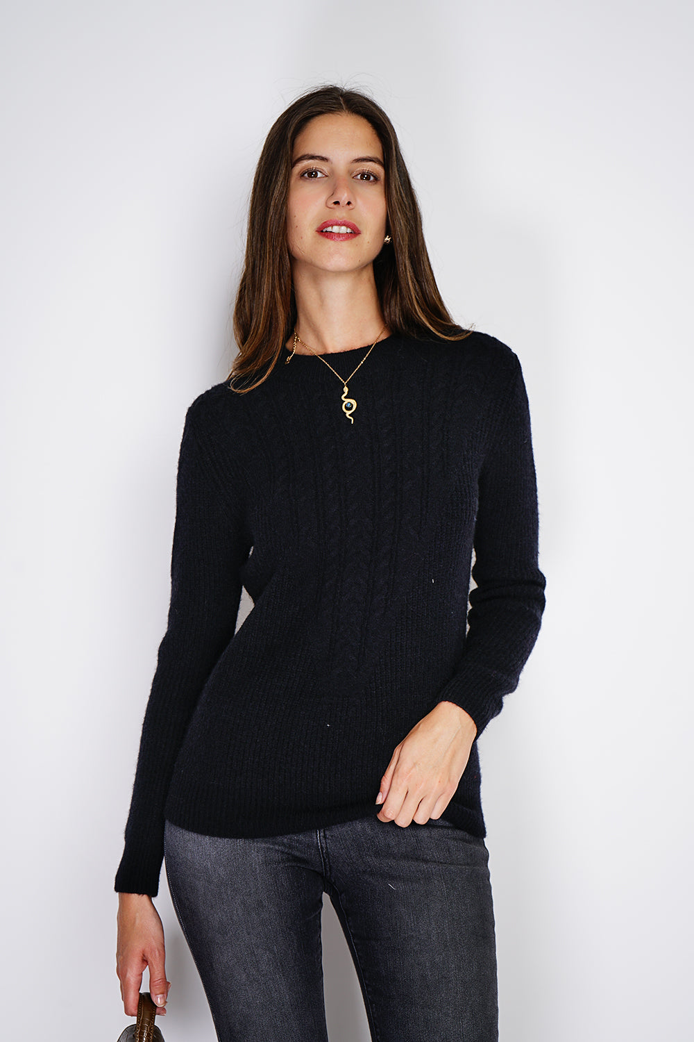 Maglione girocollo a maniche lunghe con torsione sul davanti Nero