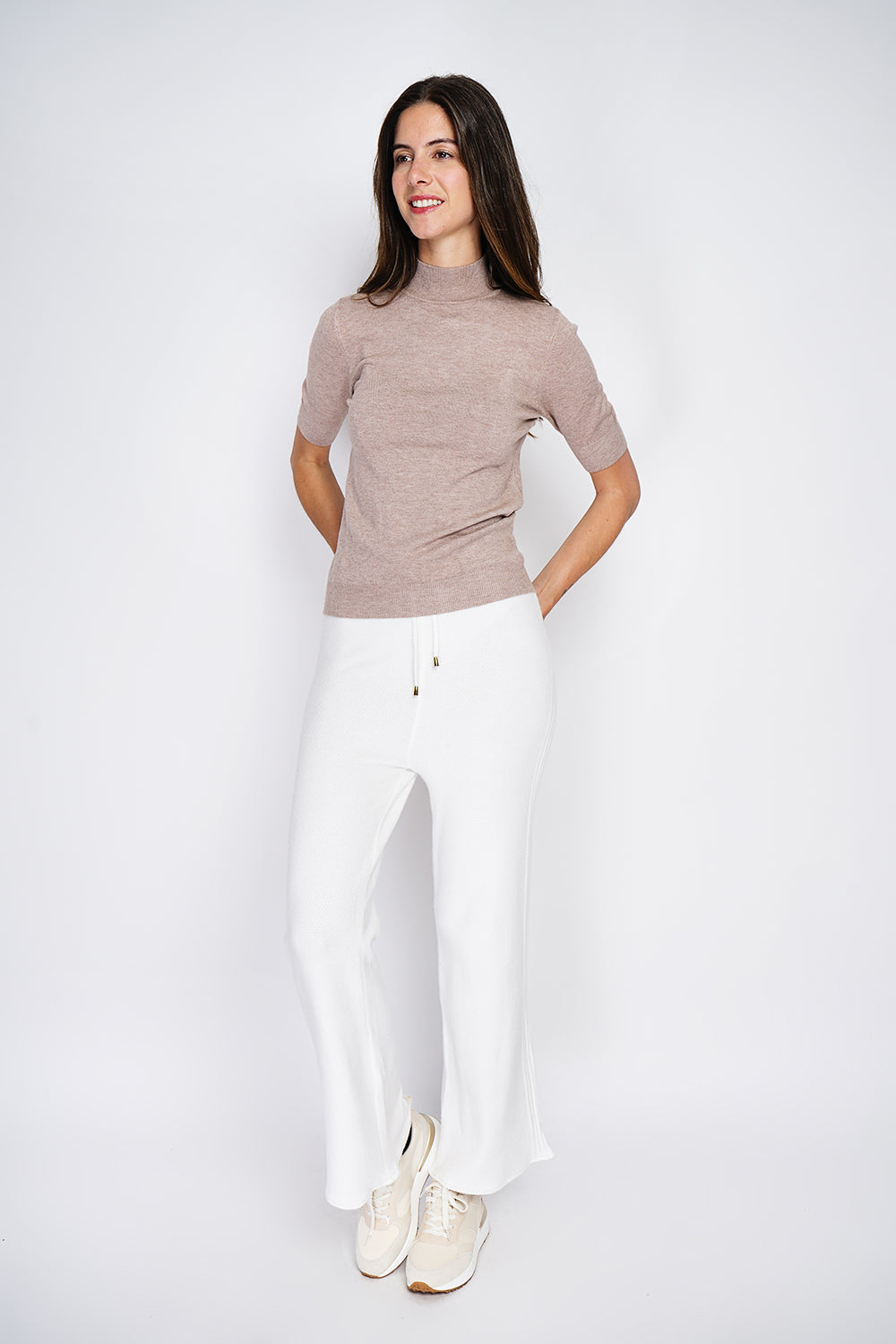 Classico dolcevita in maglia a 3 strati con maniche lunghe Deserto