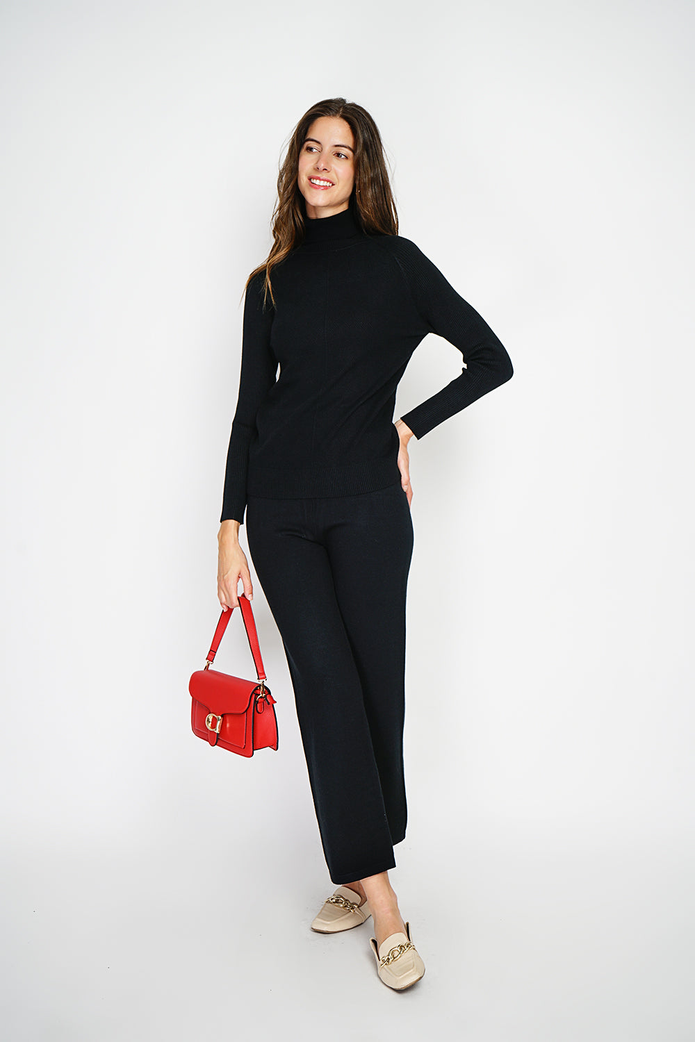 Set composto da maglione a collo alto con parte anteriore in maglia fantasia e pantaloni larghi a vita alta in 3 fili Nero