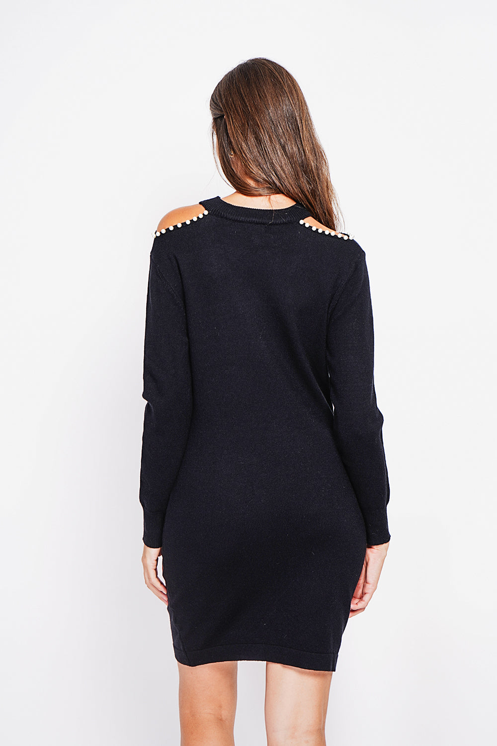 Abito in maglia a collo alto con spallina di perle Nero