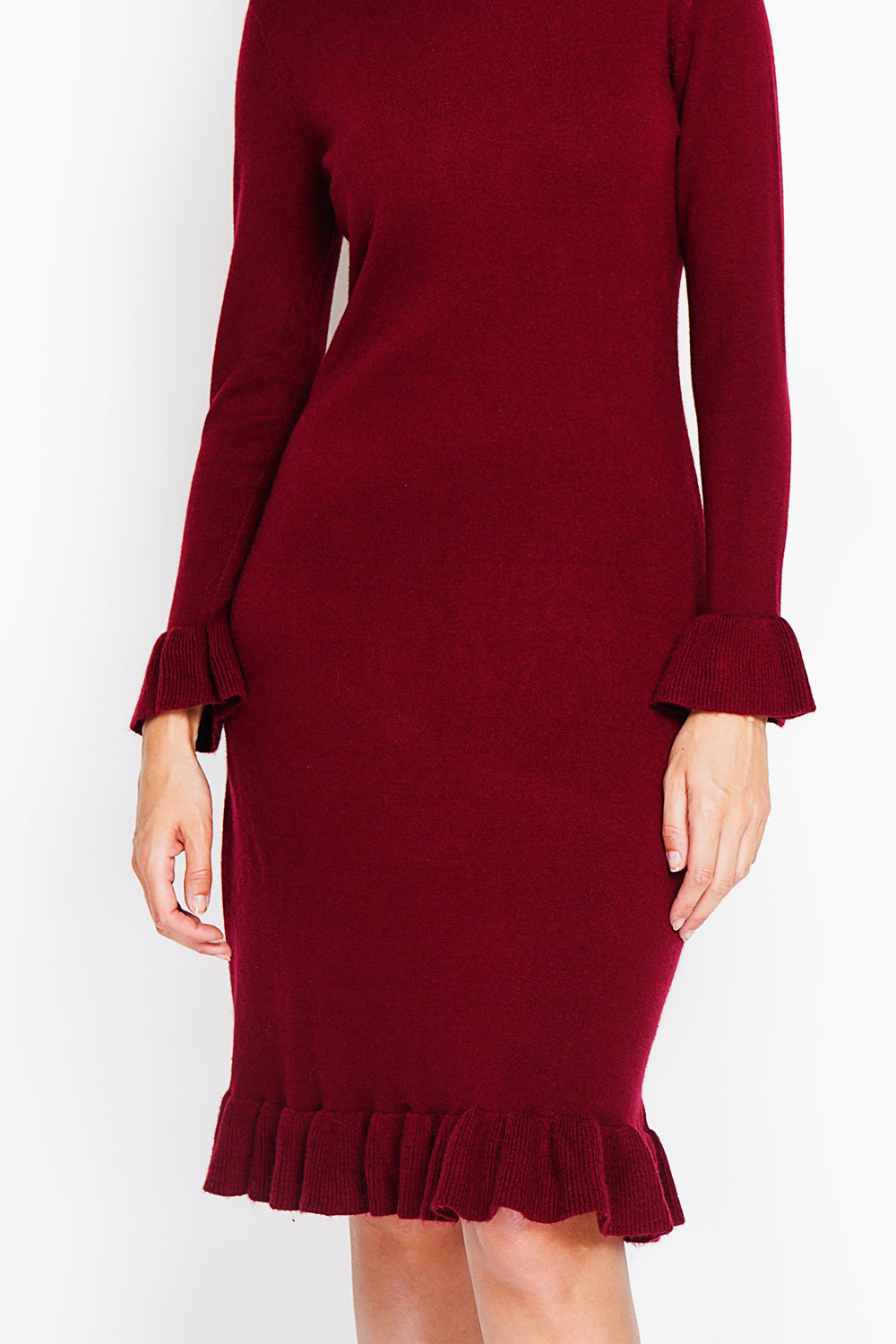 Abito con ampio scollo basso in foufou su maniche lunghe e fondo Bordeaux
