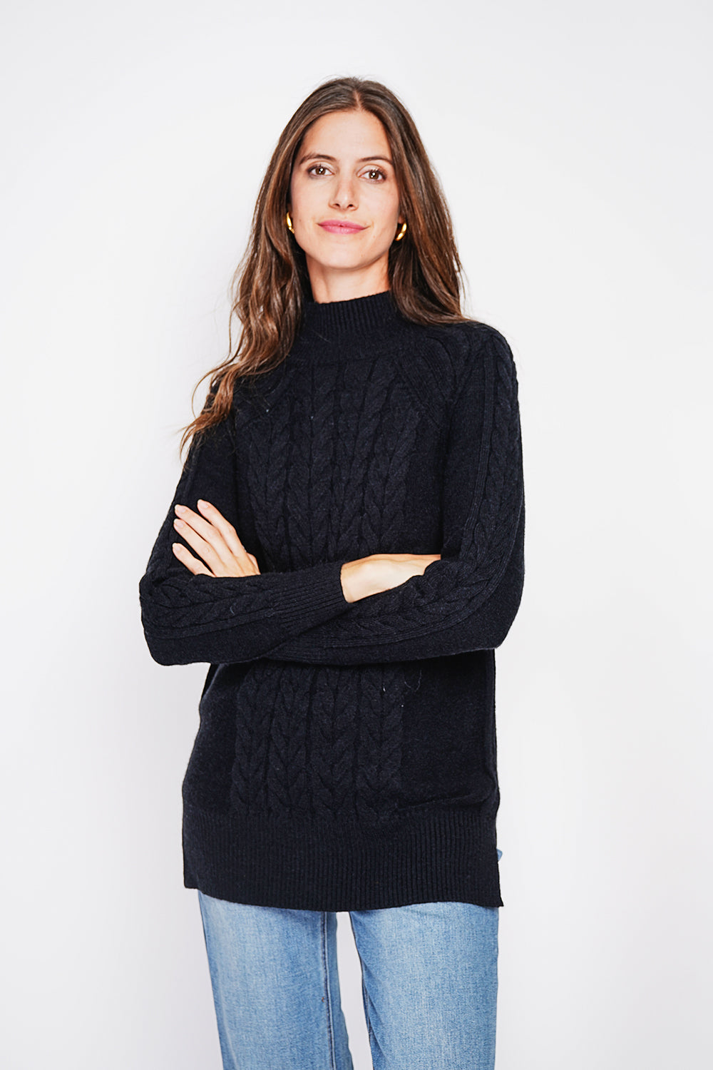 Tunica a maniche lunghe con collo alto e ritorto Nero