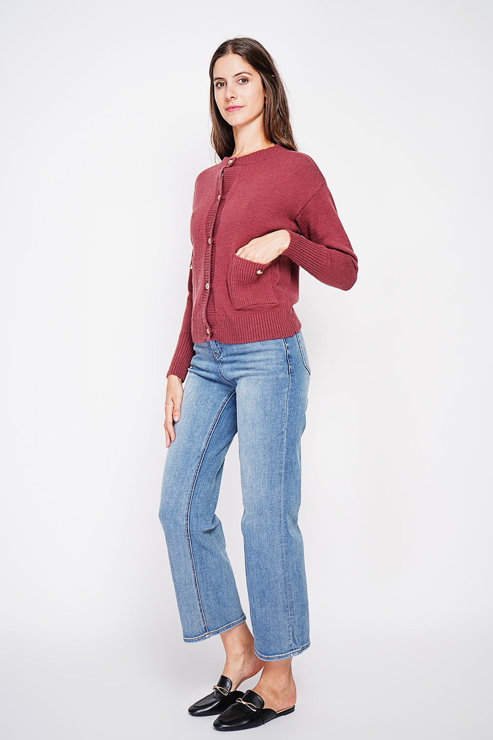 Gilet girocollo con tasche anteriori abbottonate e maniche lunghe Bordeaux