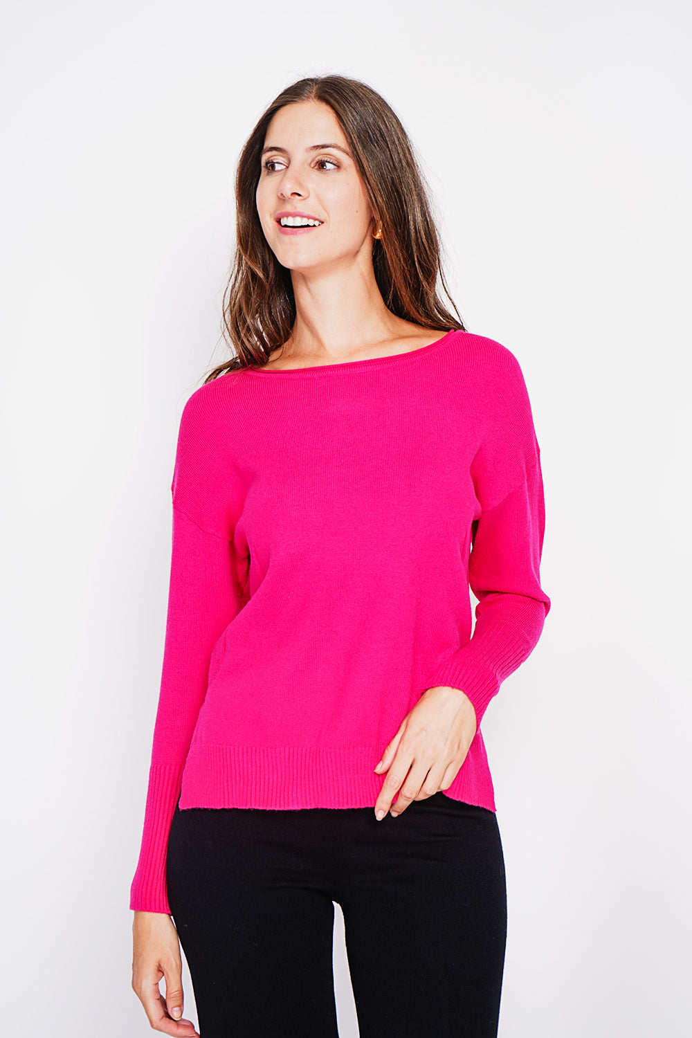 Maglione oversize a collo alto con parte anteriore traforata e maniche lunghe Fucsia