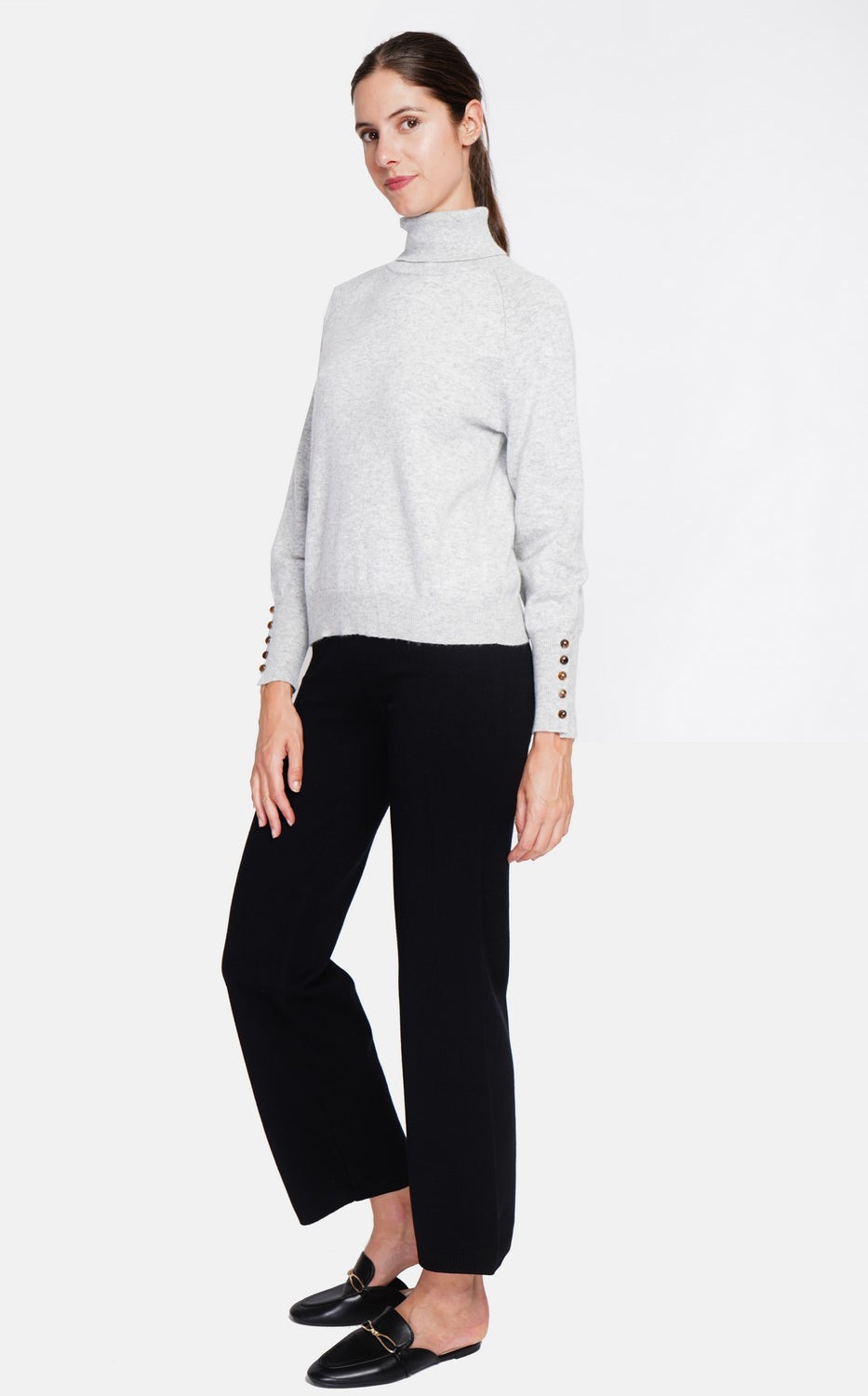 Maglione oversize a collo alto con abbottonatura nella parte inferiore delle maniche lunghe Glassato