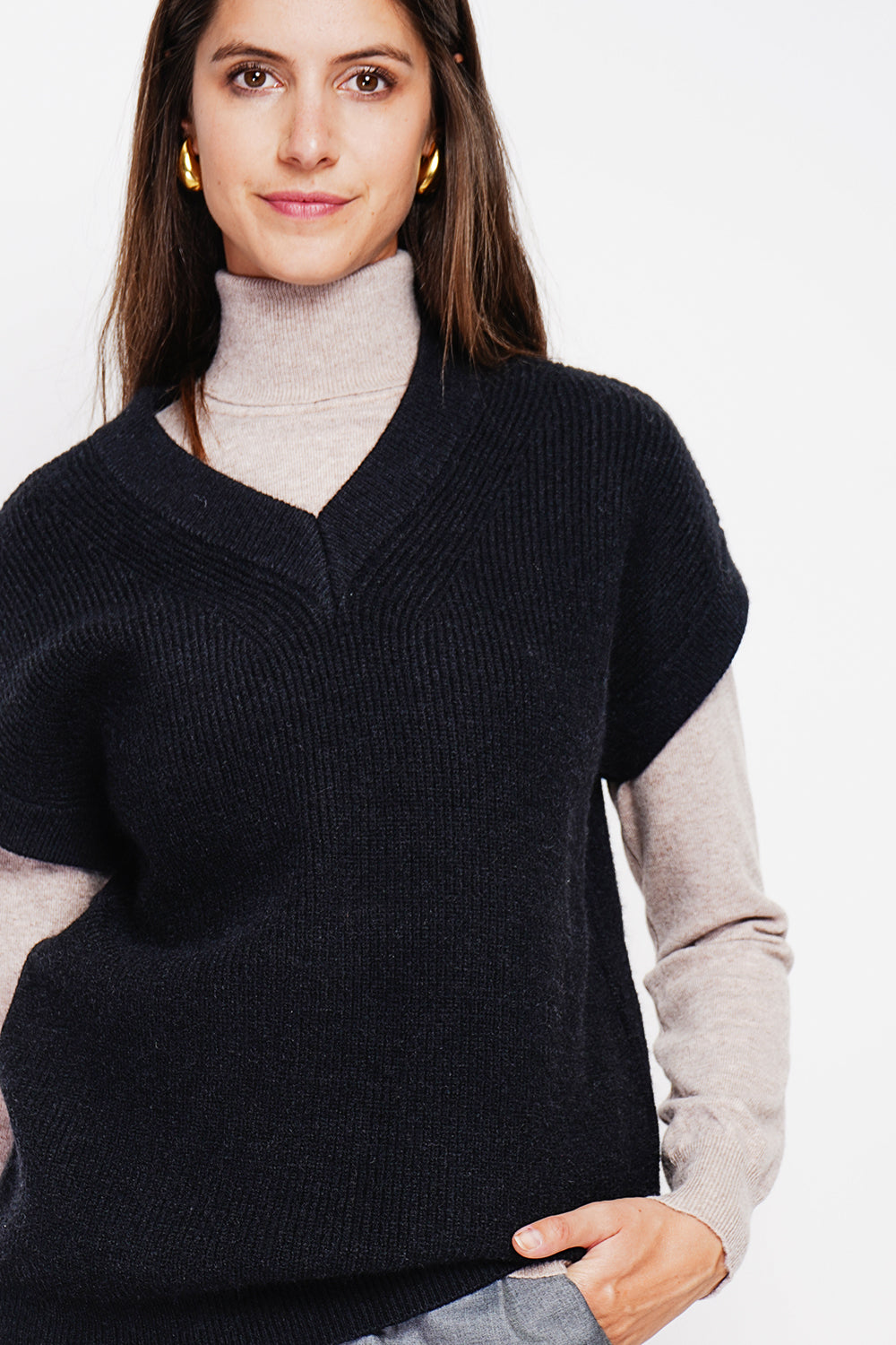 Tunica senza maniche con scollo a V - Nero