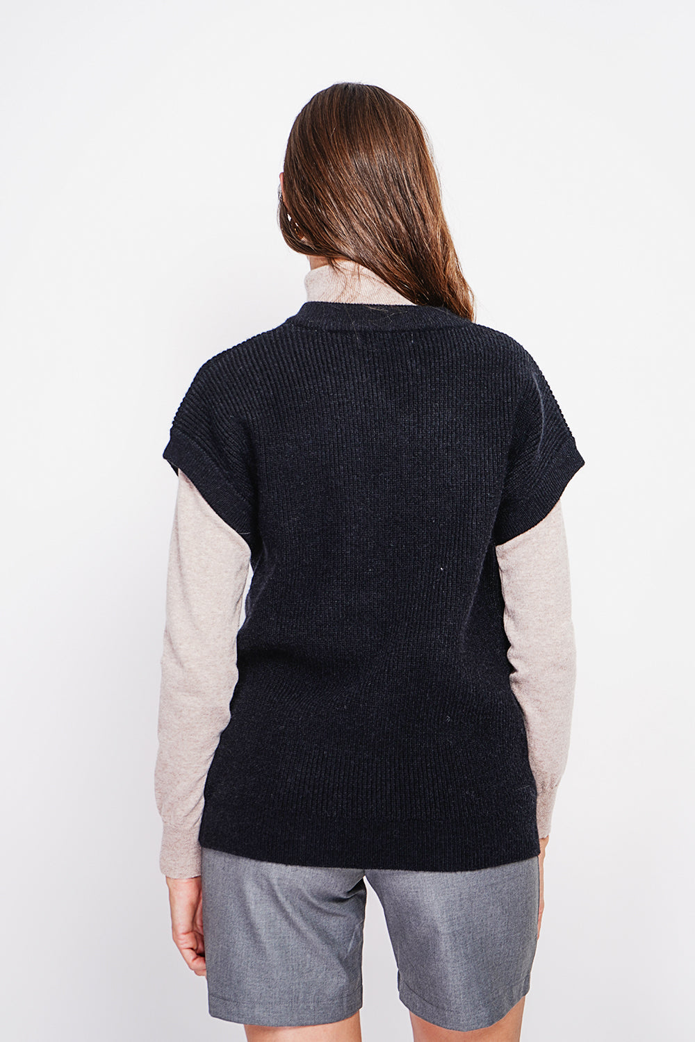 Tunica senza maniche con scollo a V - Nero