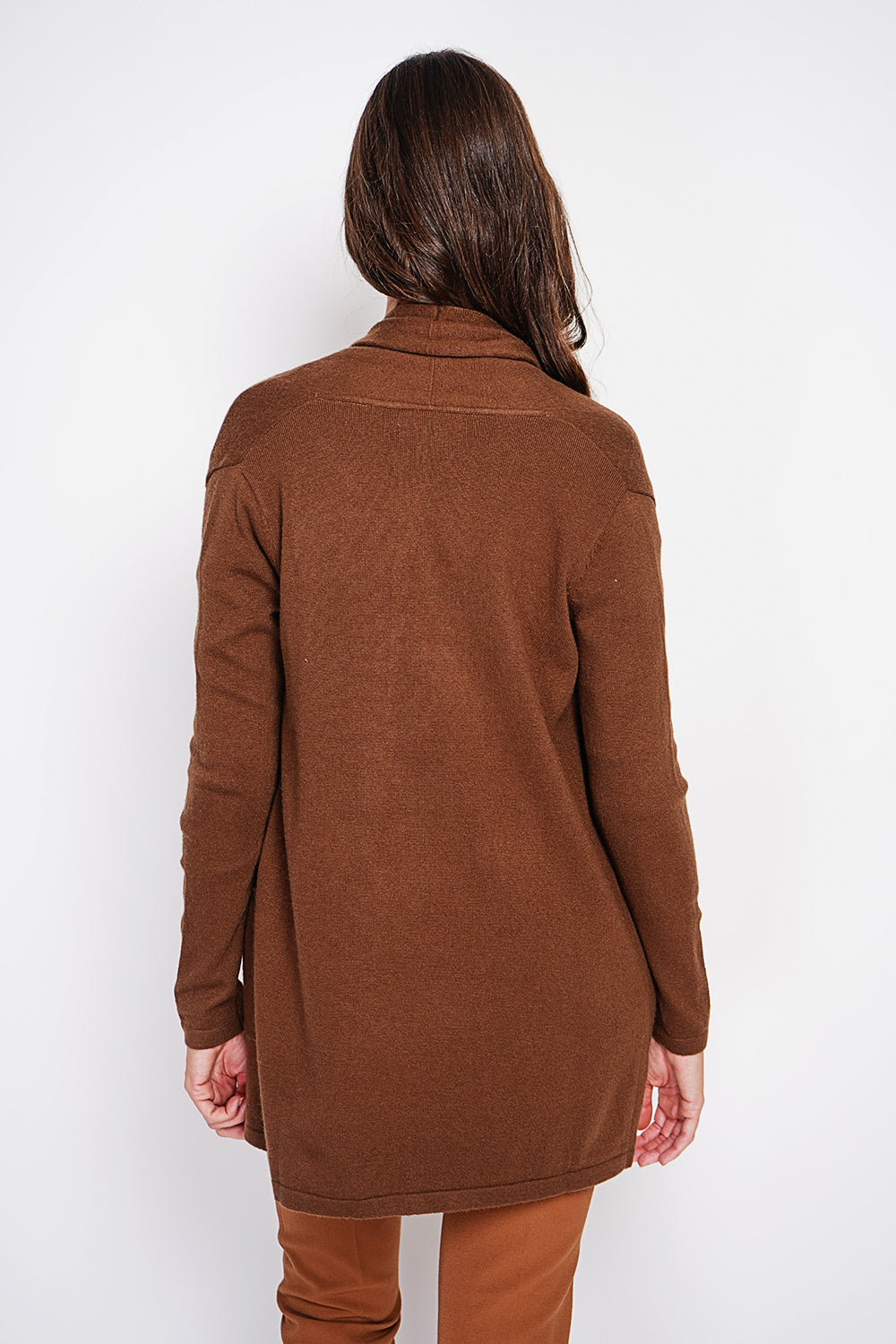 Cardigan lungo con collo a scialle e tasche, maglia a 2 fili, maniche lunghe Marrone