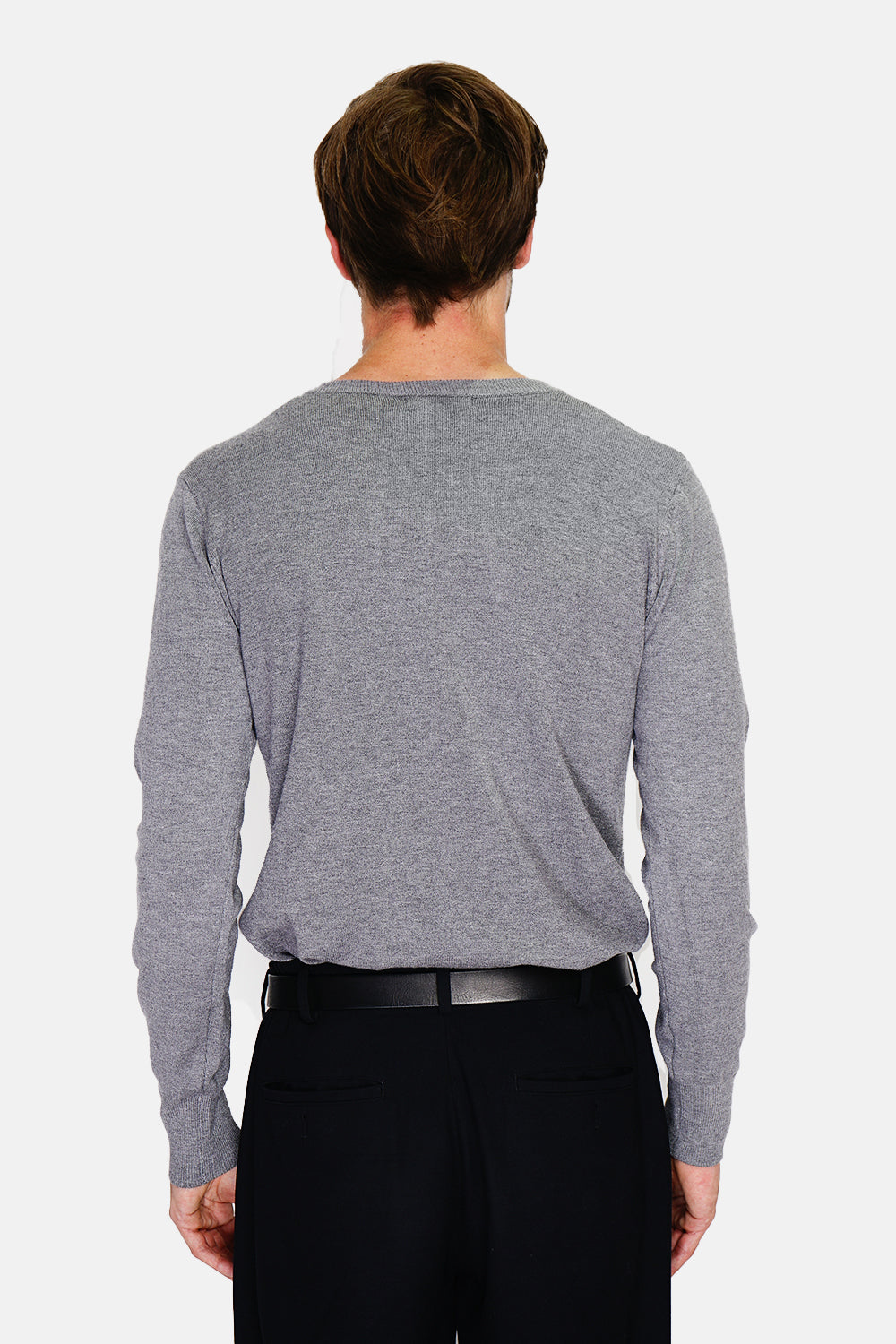 Maglione classico con scollo a V e maniche lunghe, lavorato a maglia a 3 fili - Flanella