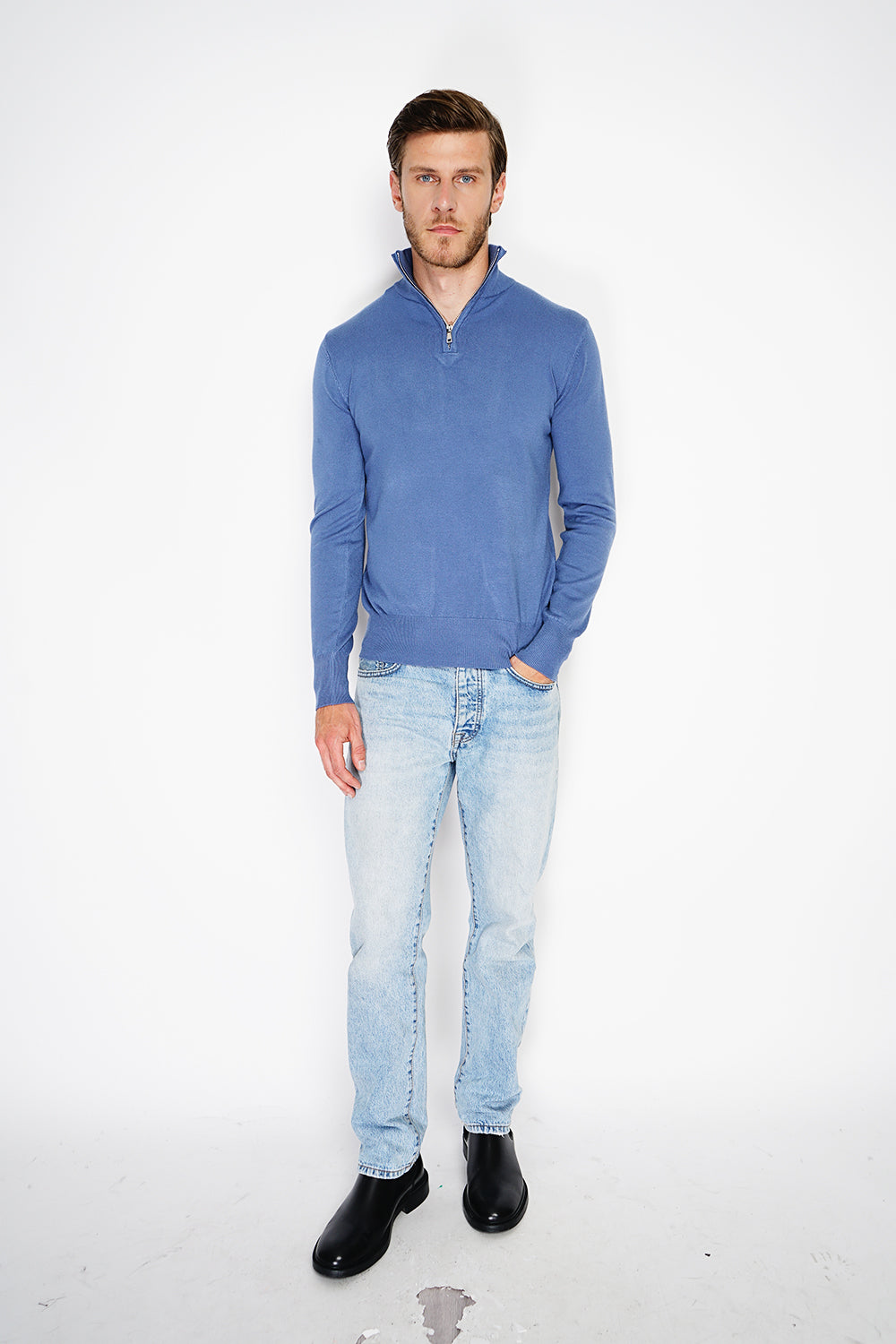 Maglione con collo stile camionista con zip e maniche lunghe lavorato a 3 fili Blu Jeans -WFM125