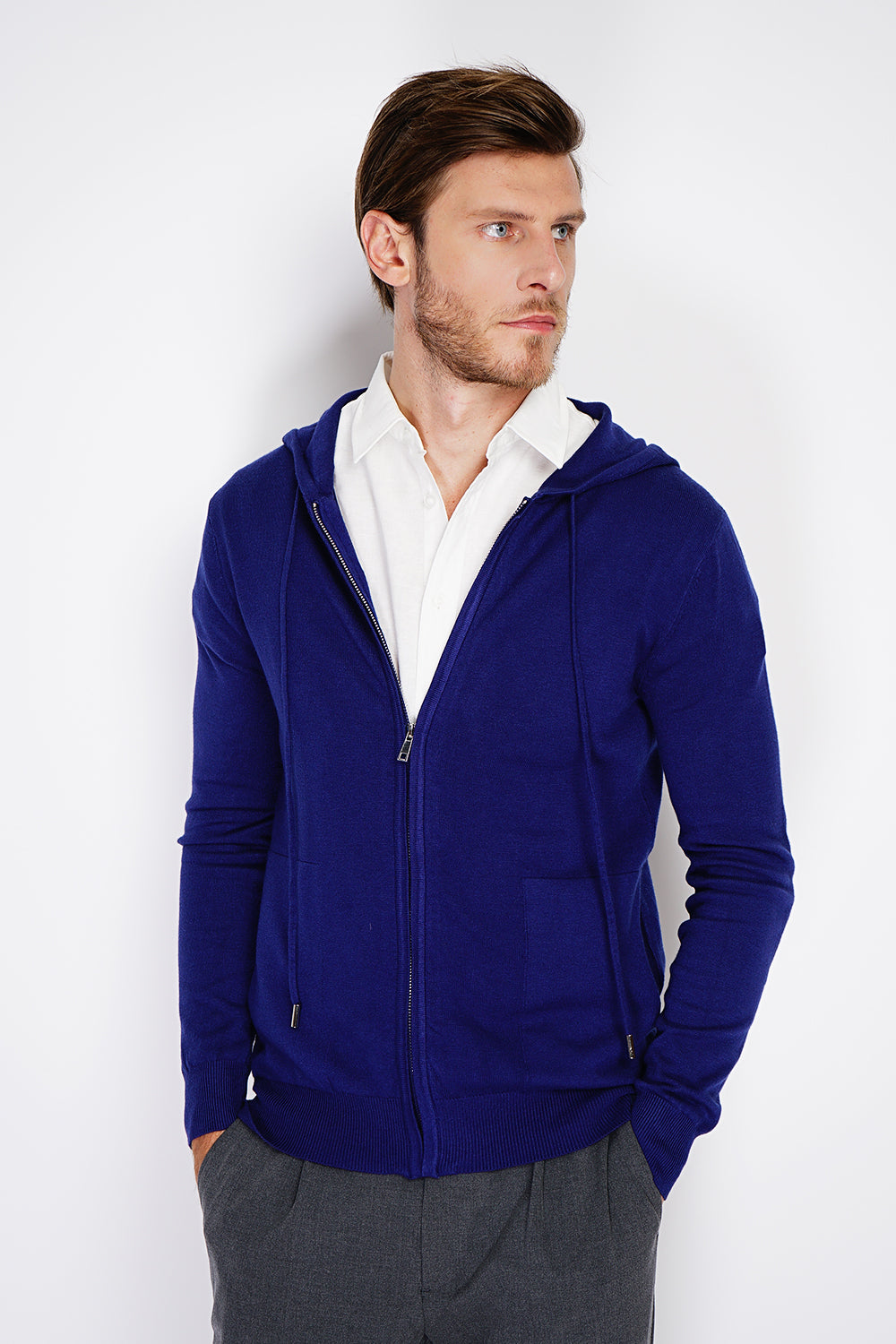 Gilet con cerniera e cappuccio in maglia a maniche lunghe - Blu notte