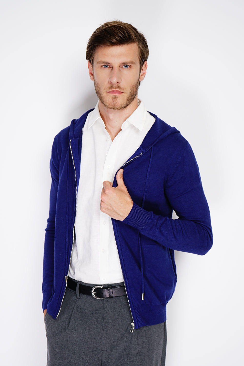 Gilet con cerniera e cappuccio in maglia a maniche lunghe - Blu notte