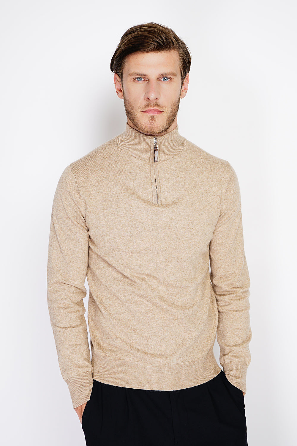 Maglione a maniche lunghe con collo trucker e cerniera in maglia a 2 strati Cammello