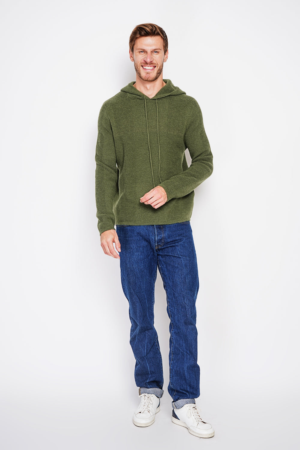 Felpa con cappuccio a coste a manica lunga Cachi