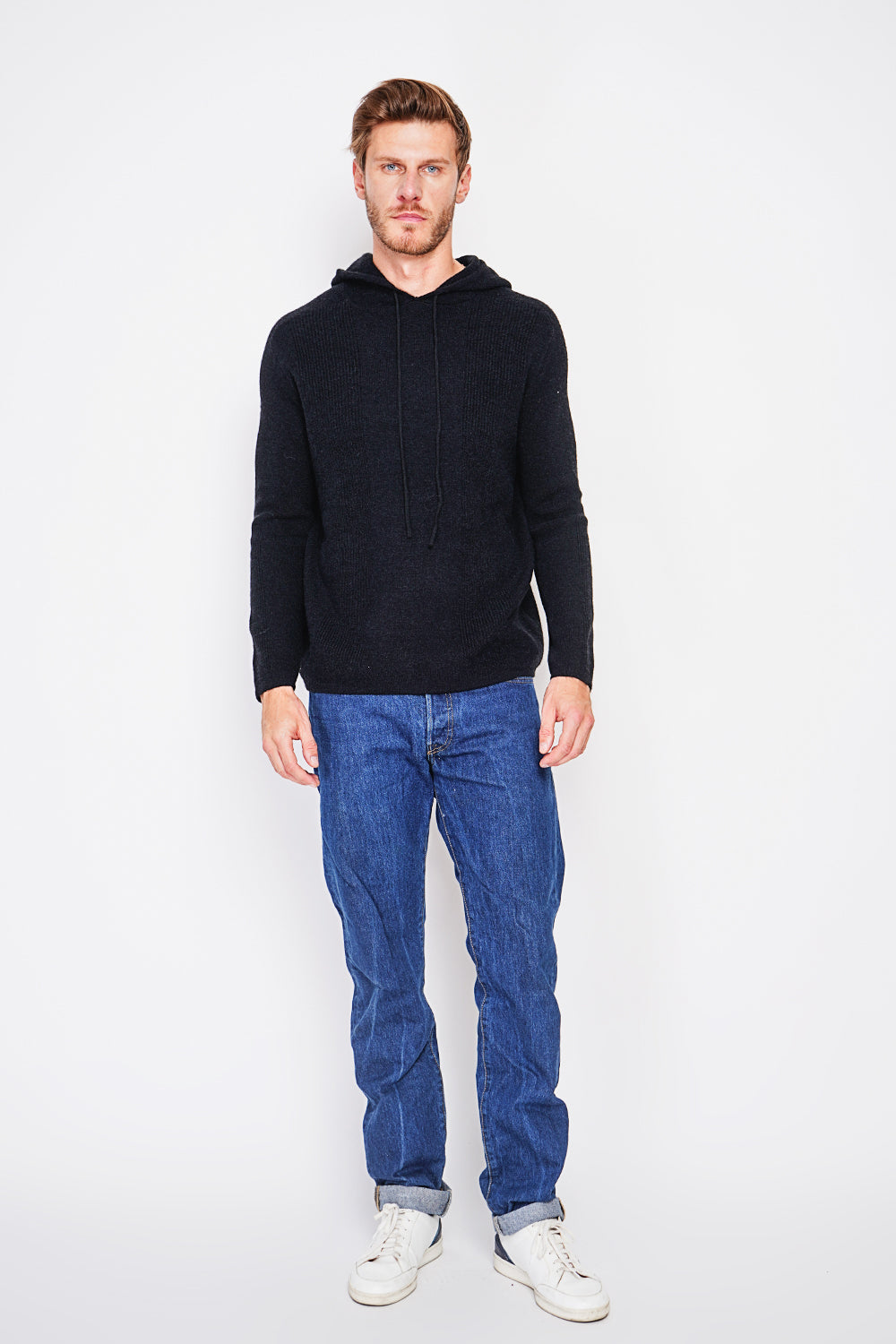 Felpa con cappuccio a coste a manica lunga Nero