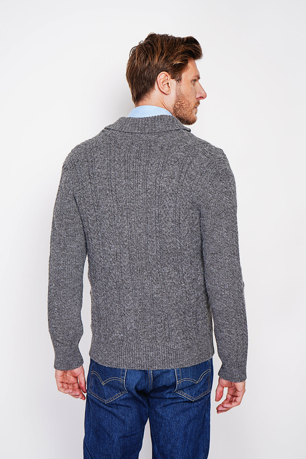 Cardigan a maniche lunghe con collo sciallato e bottoni intrecciati Lupo