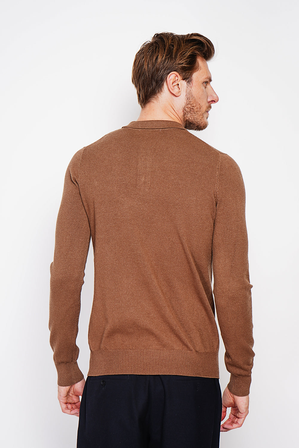 Maglione a collo alto in maglia a 3 strati con bottoni e maniche lunghe Marrone