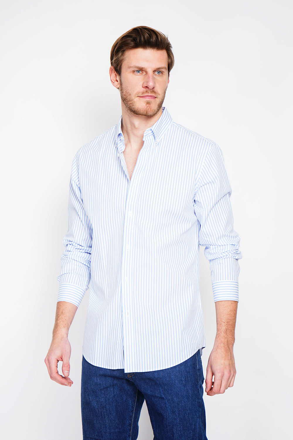Camicia in lino semplice con colletto classico Cielo azzurro