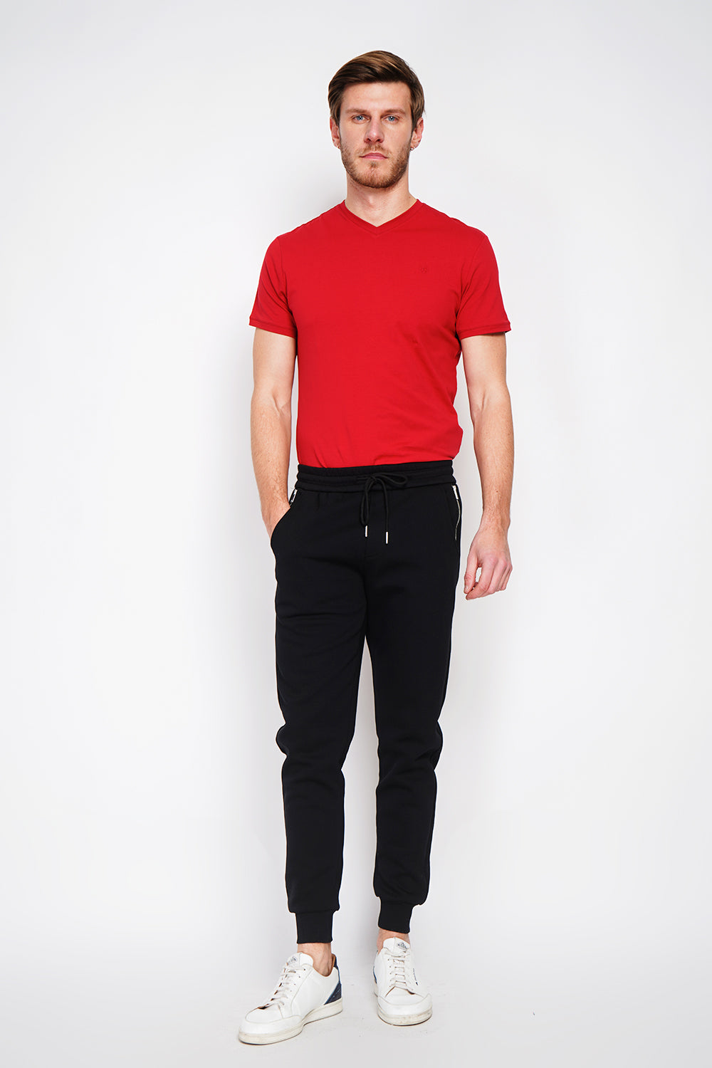 Pantaloni da jogging slim fit con coulisse e tasca piatta con cerniera Nero