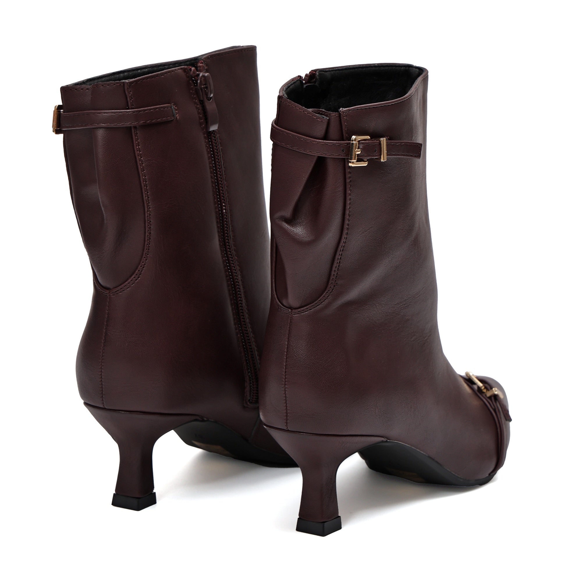 Stivali in simil pelle con tacco e cinturini Bordeaux