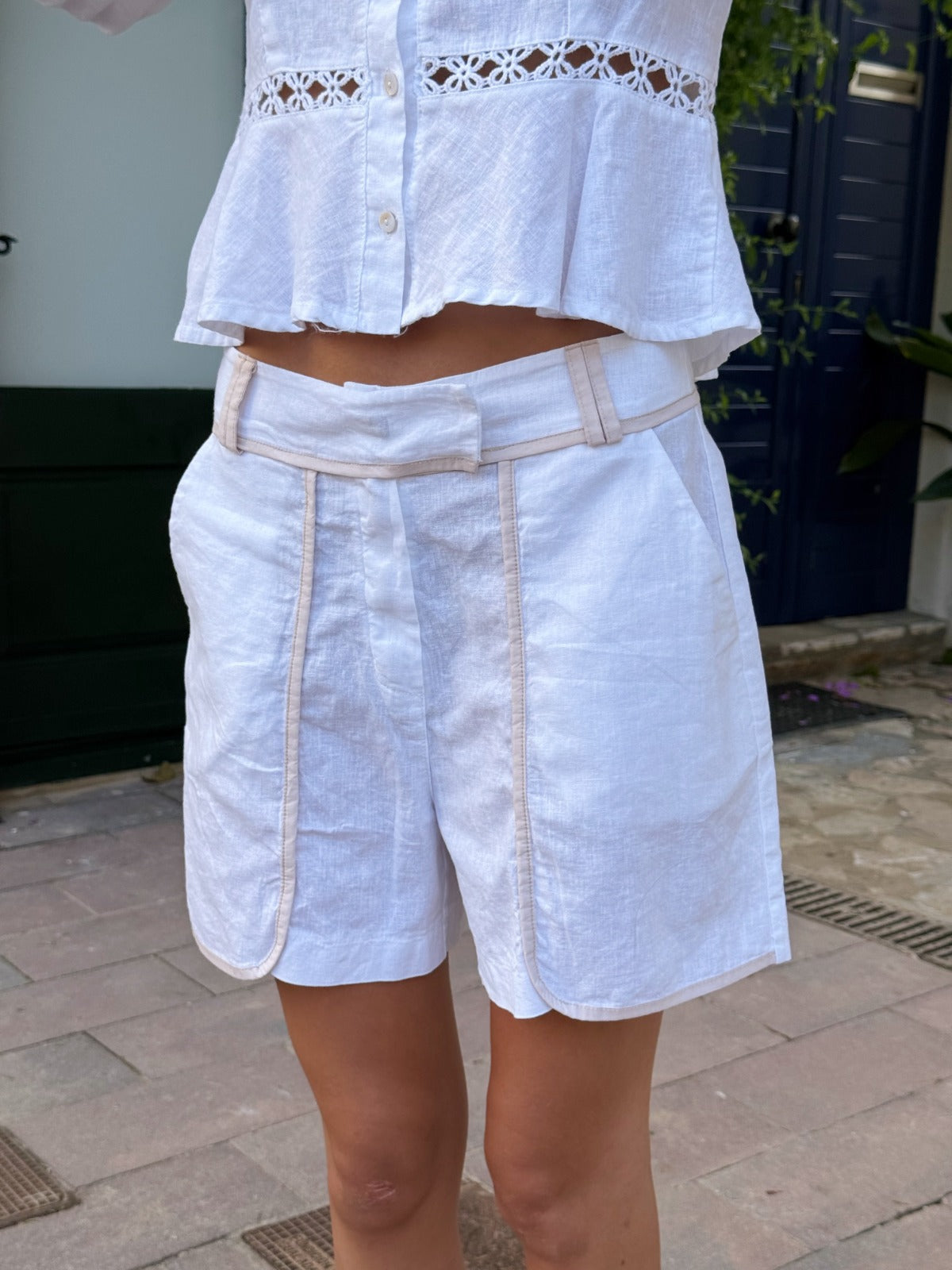 Pantaloncini di lino Roma bianchi