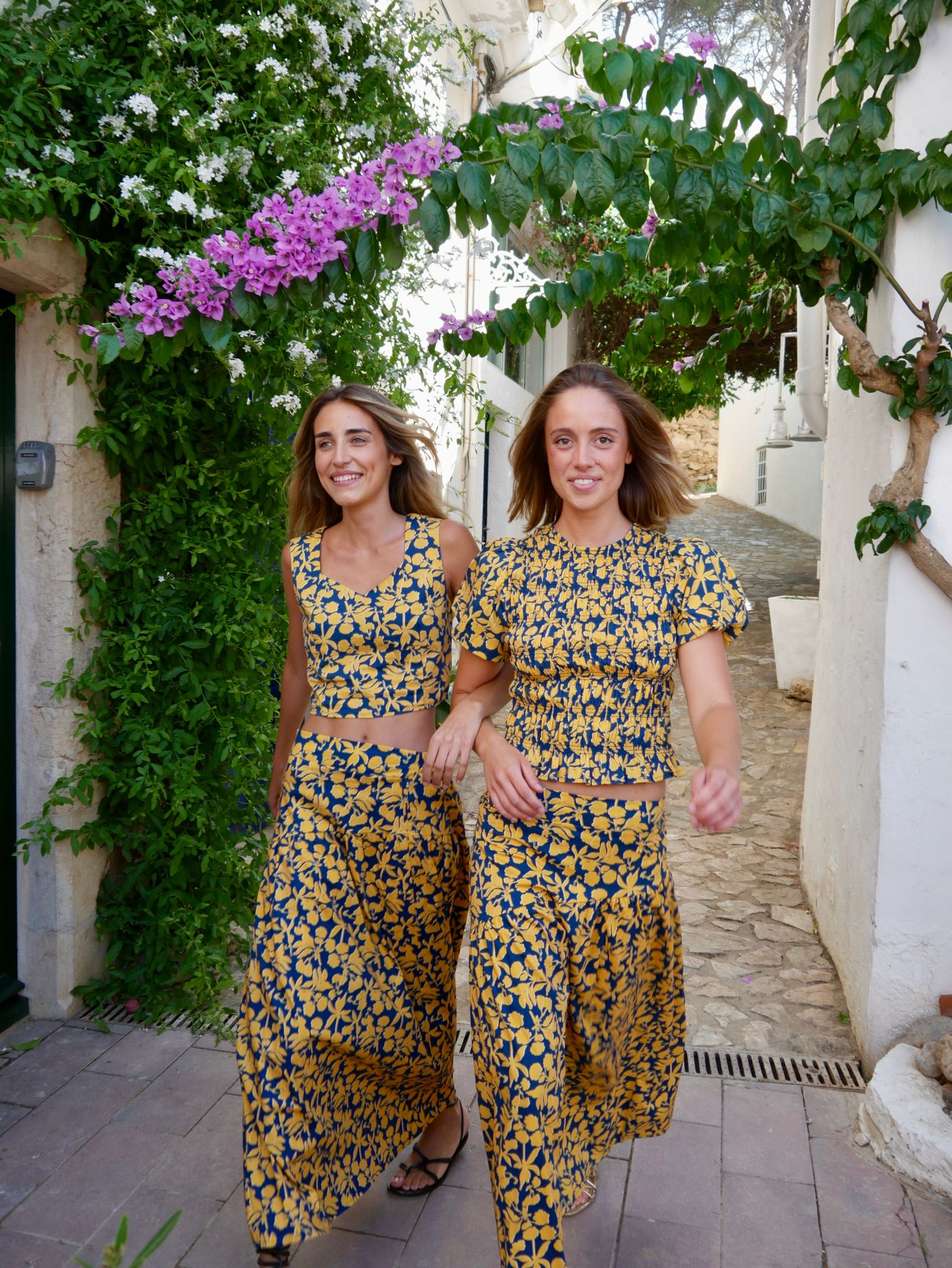 Top Beth Marino Giallo