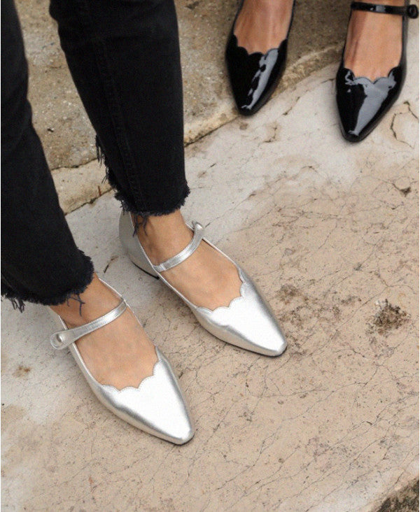 Silver Mary Jane Shoes with Pointed Toe and Small Heel  | Carla Silver