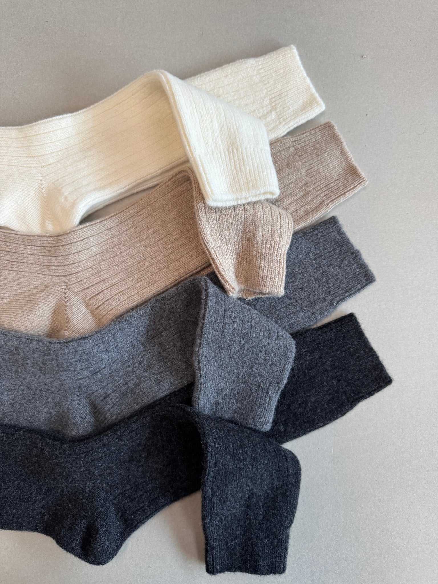 Lory (100% extrafine merino wool)