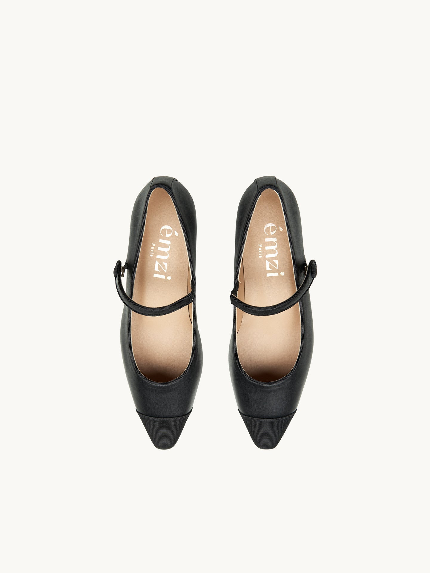 Black Leather Ballerina Flats with Pointed Toe and Small Heel | Bambie Classic Black