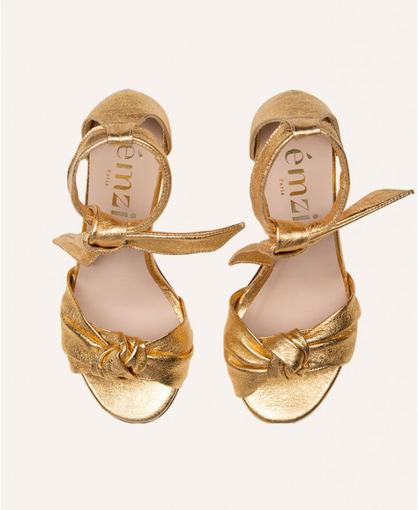 Sandales à talon dorées en cuir craquelé | Liliane Gold | ÉMZI PARIS
