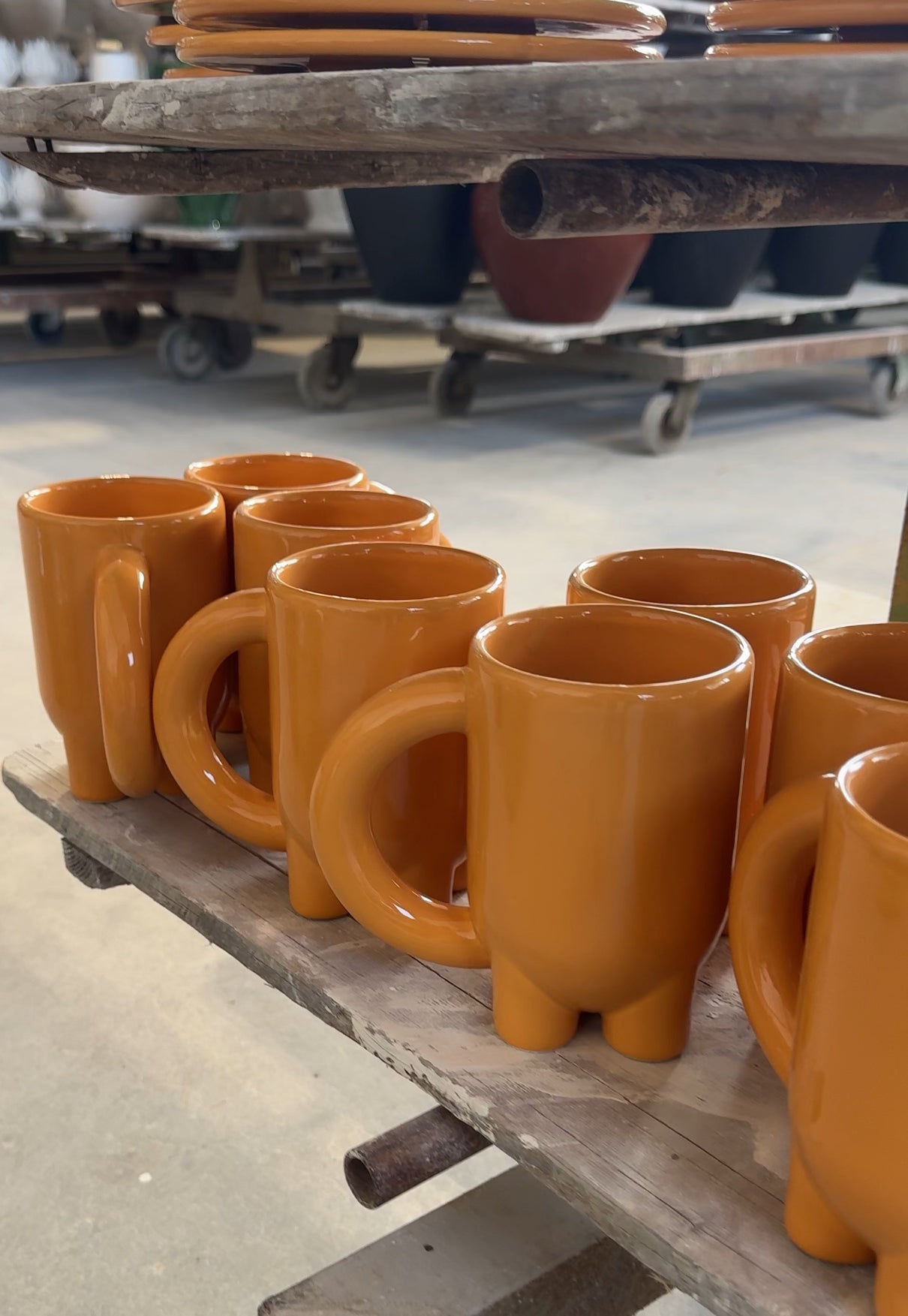 MUG WITH BIG HANDLE - MANGO