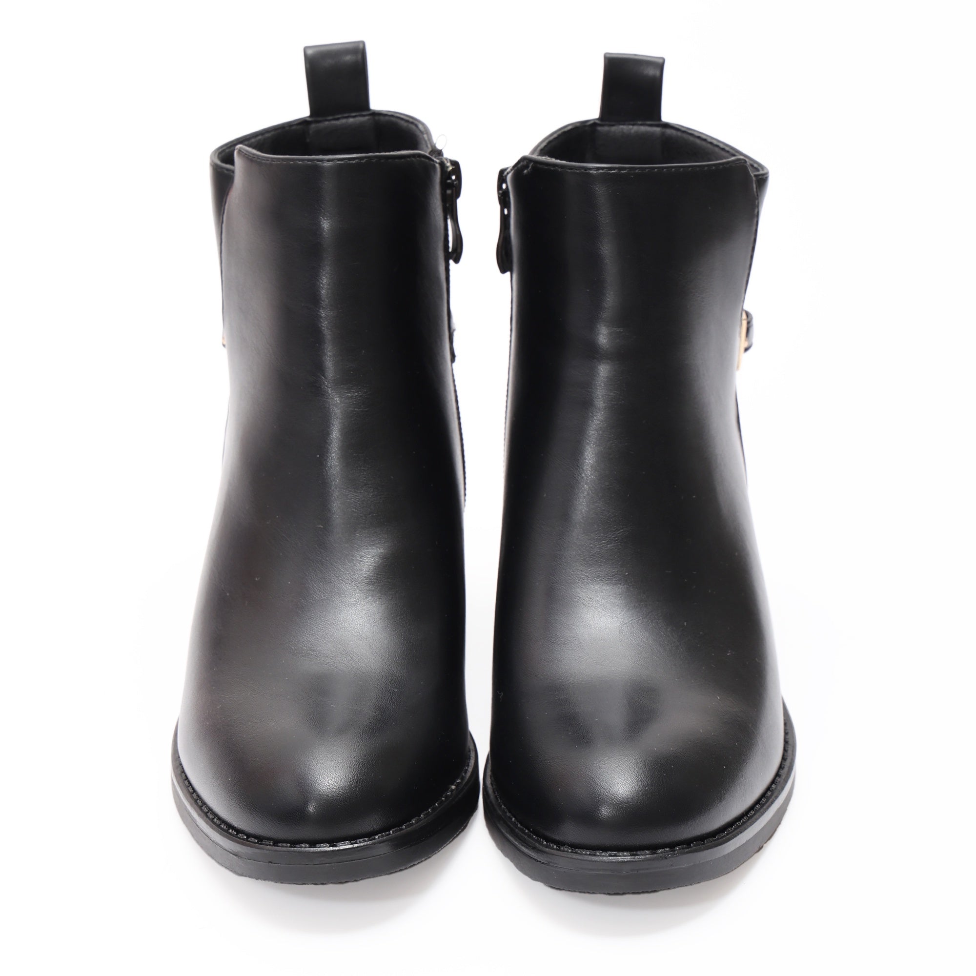 Stivaletti in simil pelle con fibbia dorata Nero