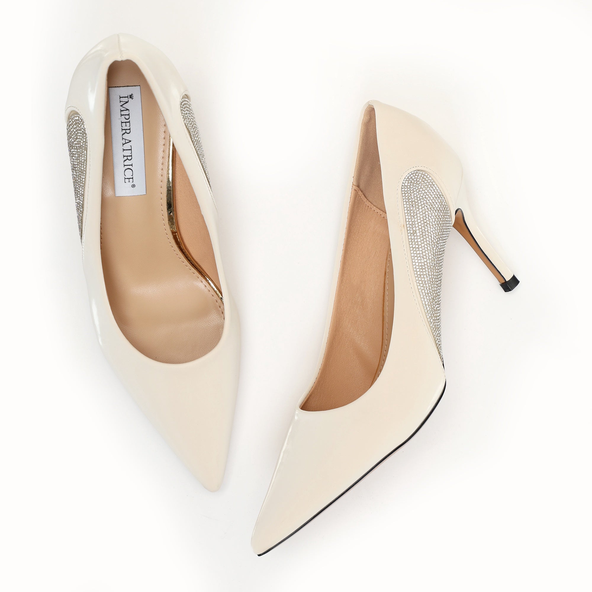Dècolletè pumps in simil pelle verniciata con strass laterali Beige