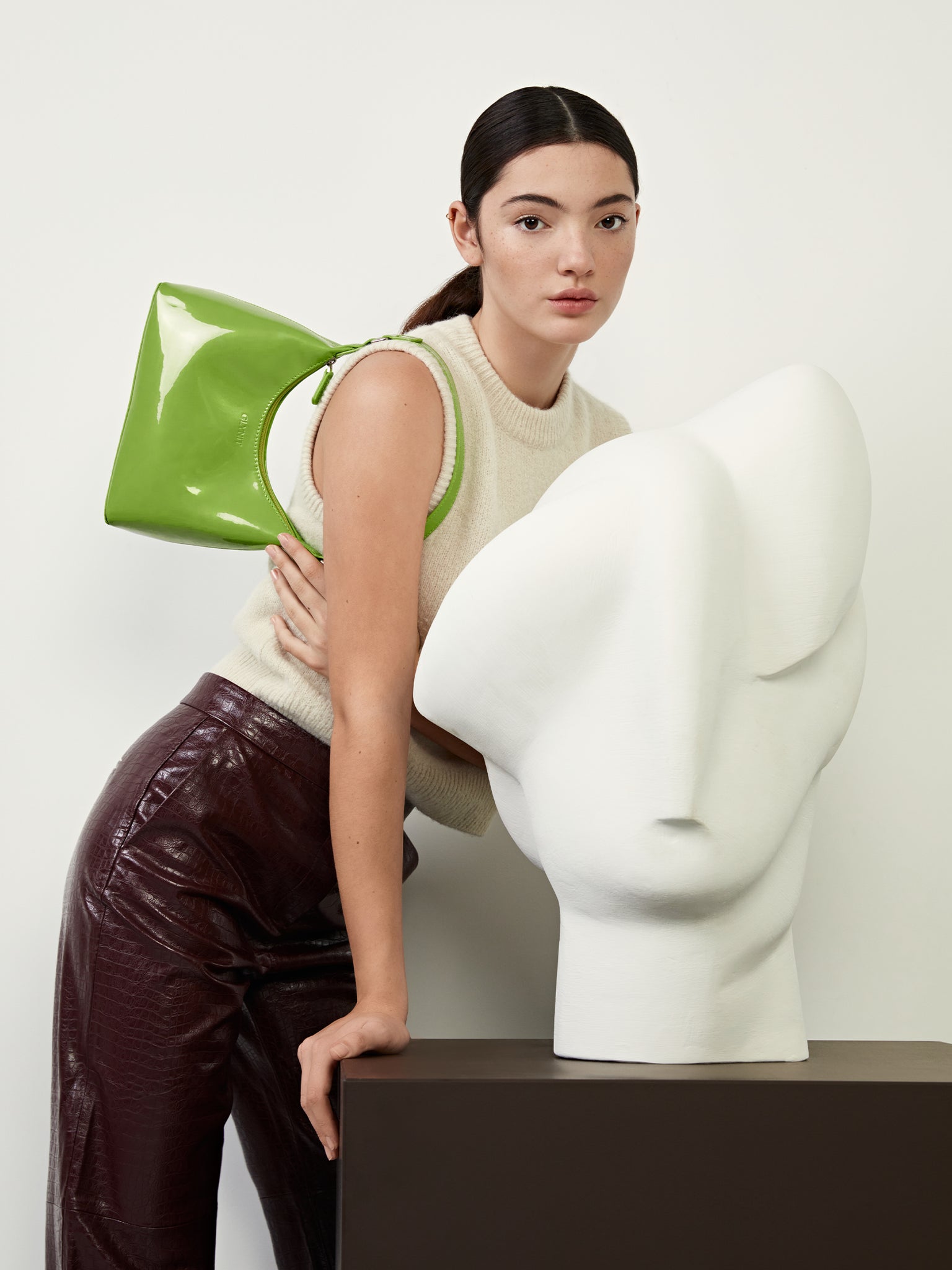 Molly Green Apple